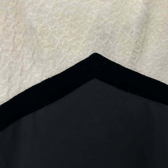 Gorgeous vintage dress Size 4 - Picture 3 of 5